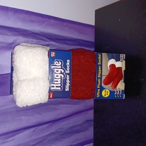 New Burgandy Huggle Slipper Socks